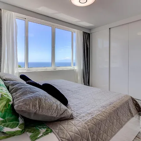 Panoramic Ocean Mountain View 3 * Адехе