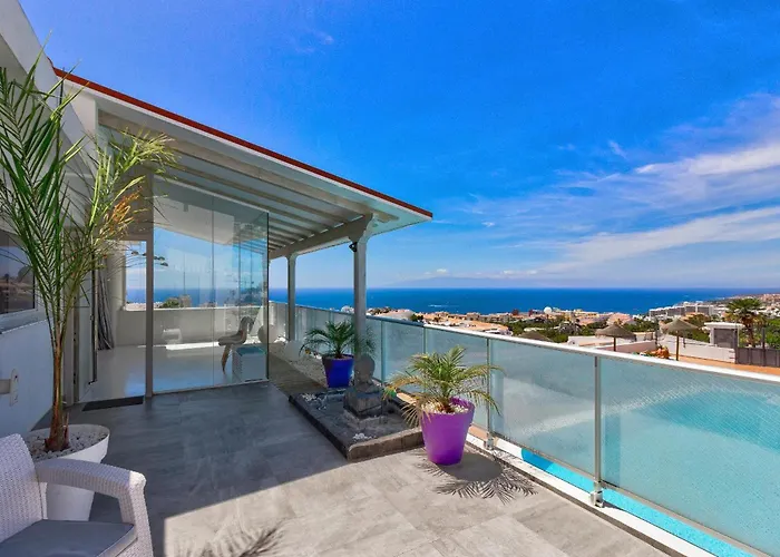 Panoramic Ocean Mountain View 3 Апартаменты *