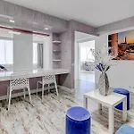 Panoramic Ocean Mountain View 3 아파트 아데제